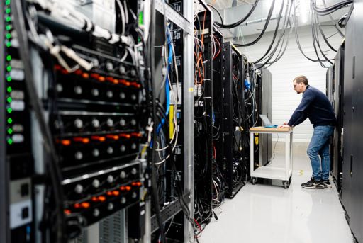 Server & Data Center Solutions
